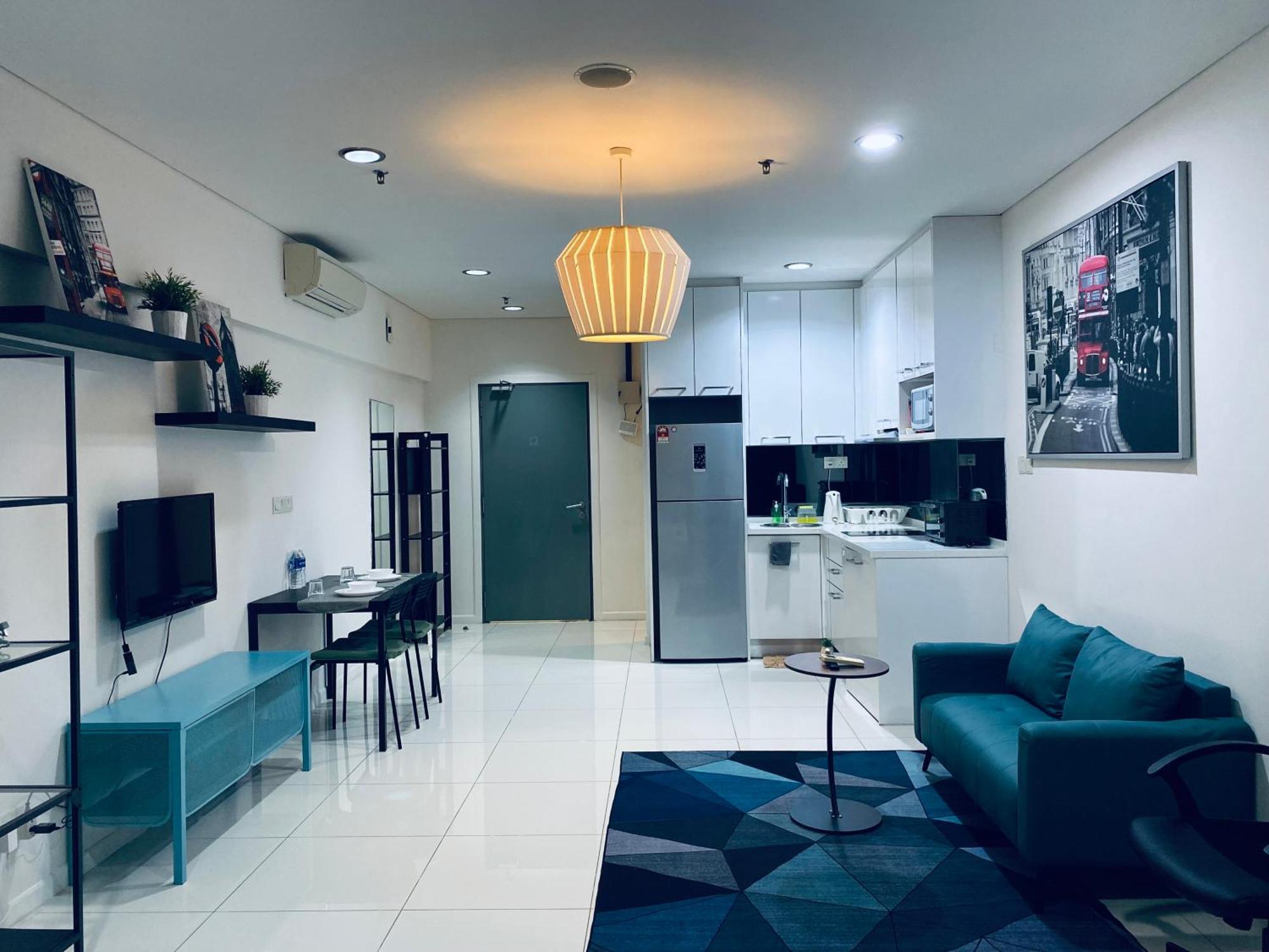 Apartment Near Klcc By Grihoz 쿠알라룸푸르 외부 사진